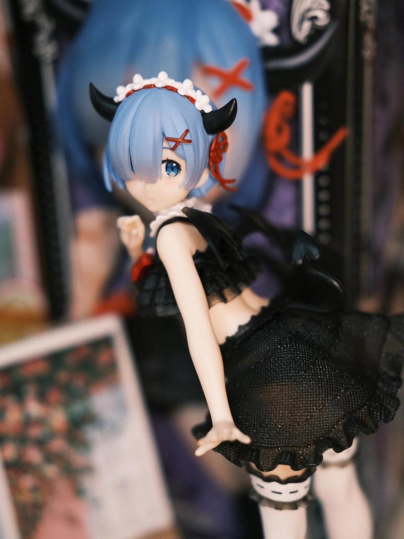 蕾姆拉姆角色分析：为什么她会成为粉丝热议的焦点