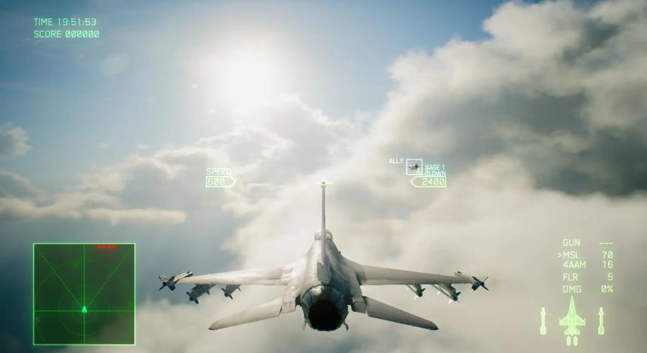 王牌空战2好玩吗？老玩家带你体验空战乐趣！